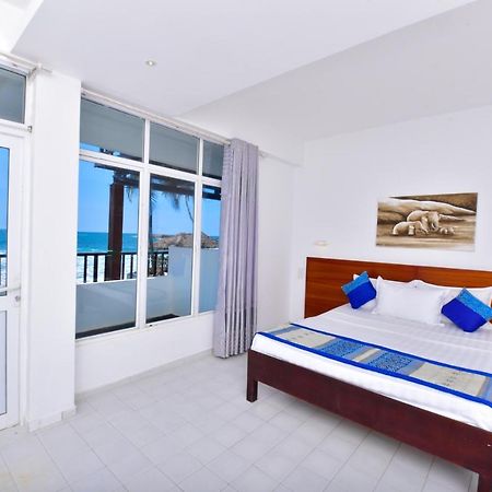Lucky Seven Beach Resort Hikkaduwa Luaran gambar