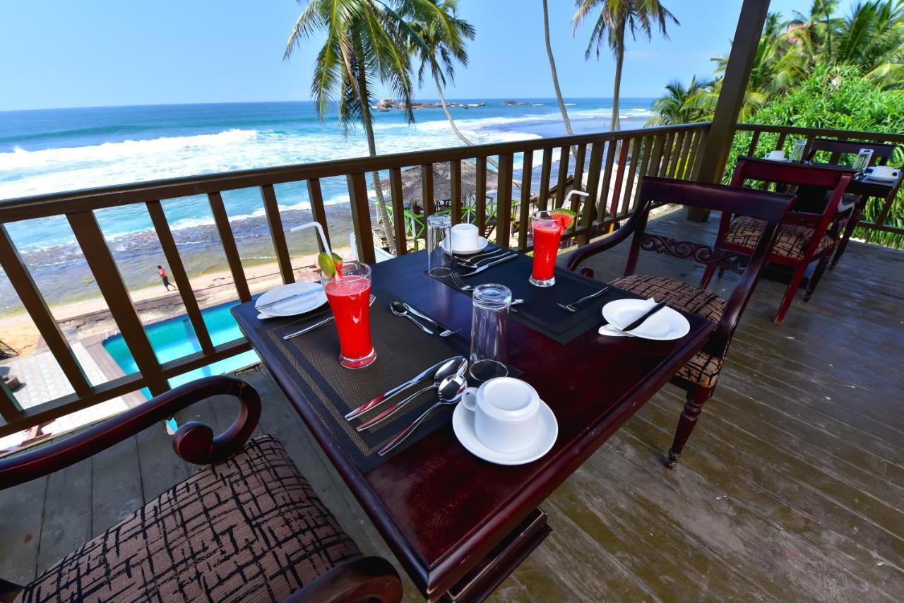 Lucky Seven Beach Resort Hikkaduwa Luaran gambar