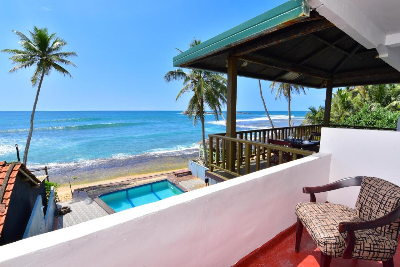 Lucky Seven Beach Resort Hikkaduwa Luaran gambar